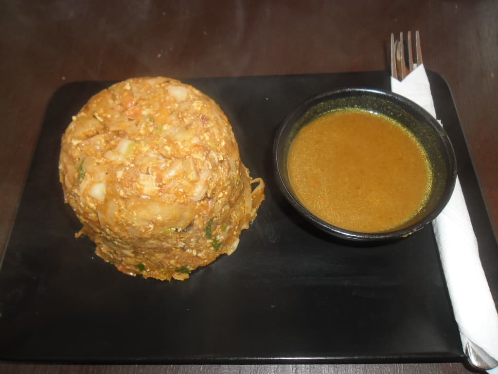 Kottu roti (Sri Lanka)