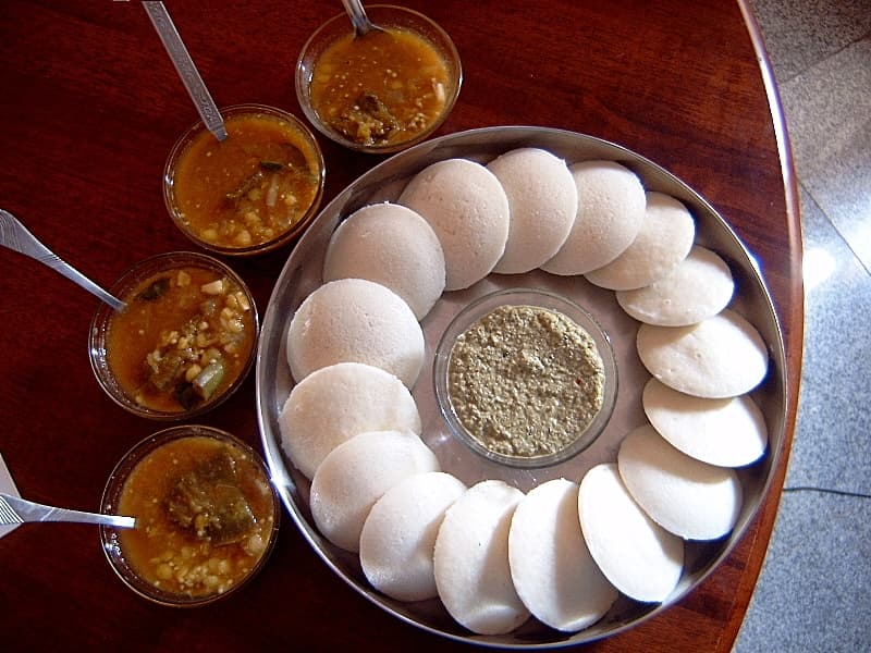 Idli sambar