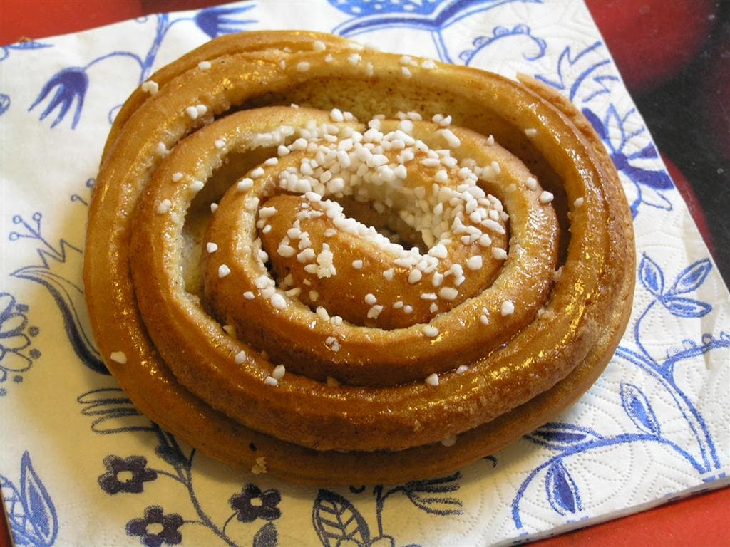 Bánh quế cuộn