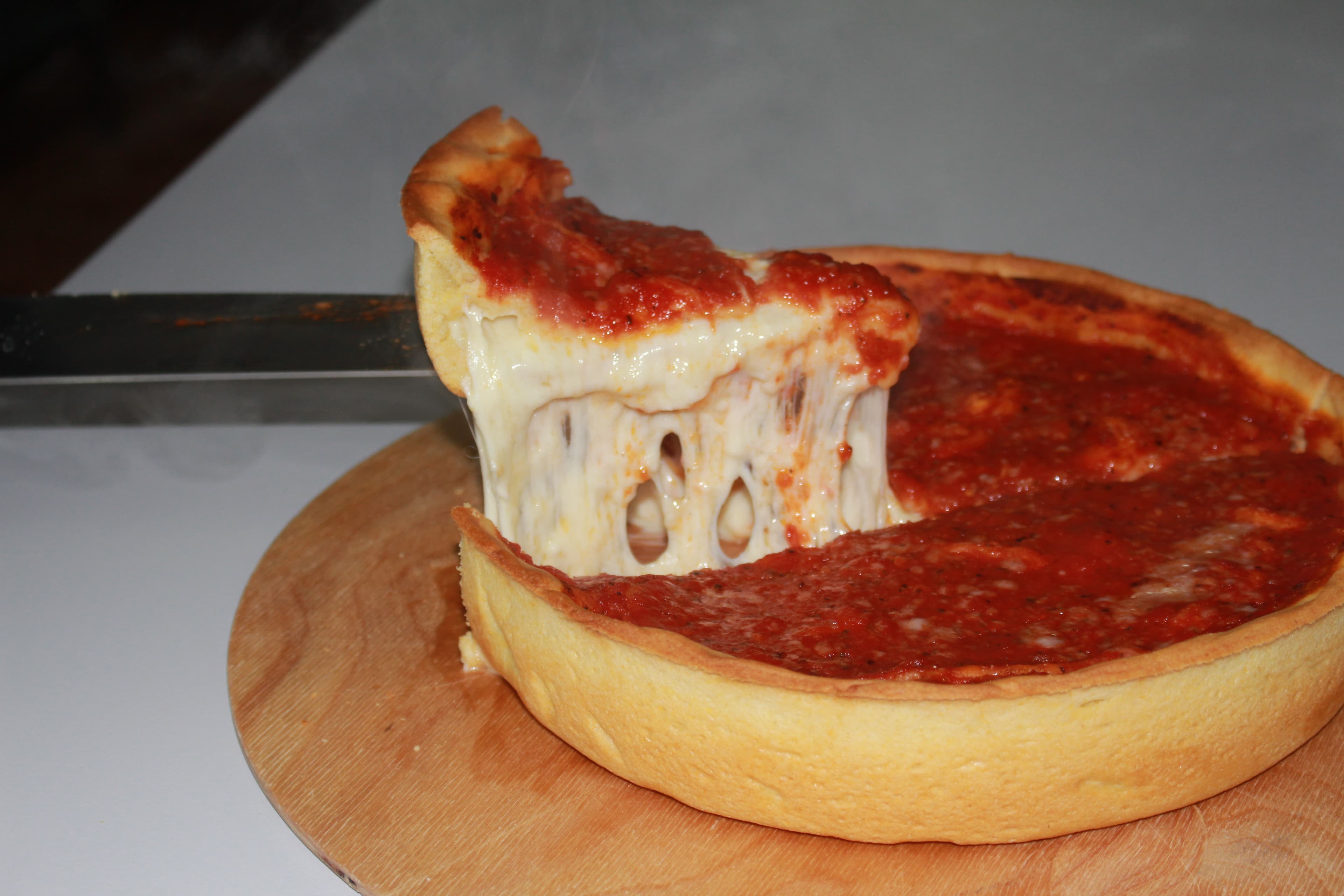 Pizza đế sâu Chicago