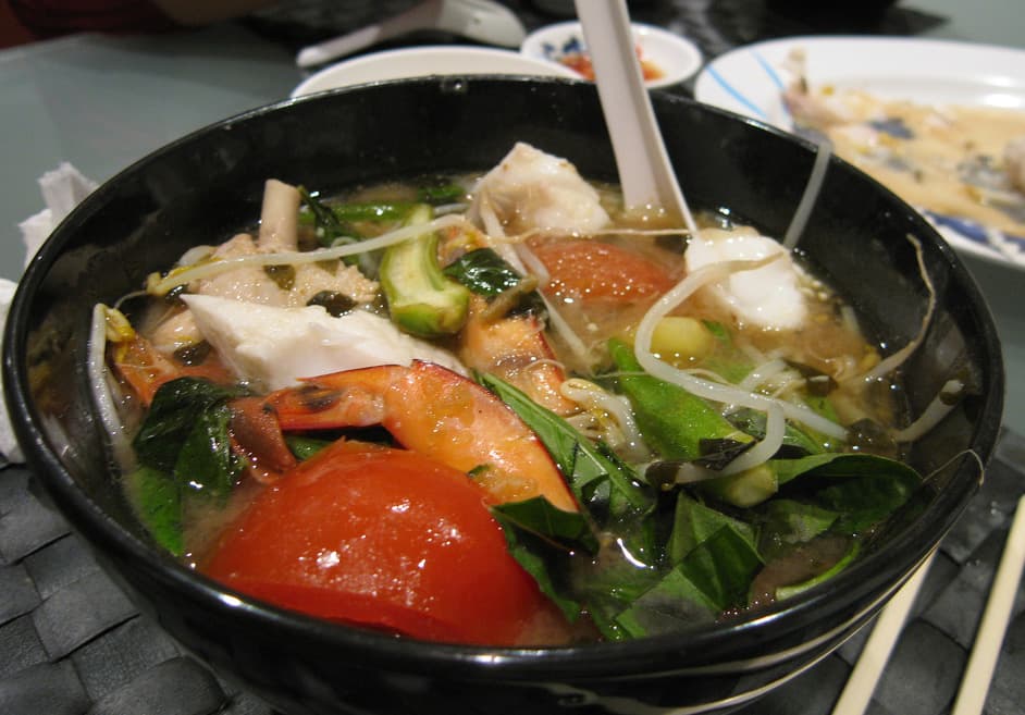 Canh chua cá