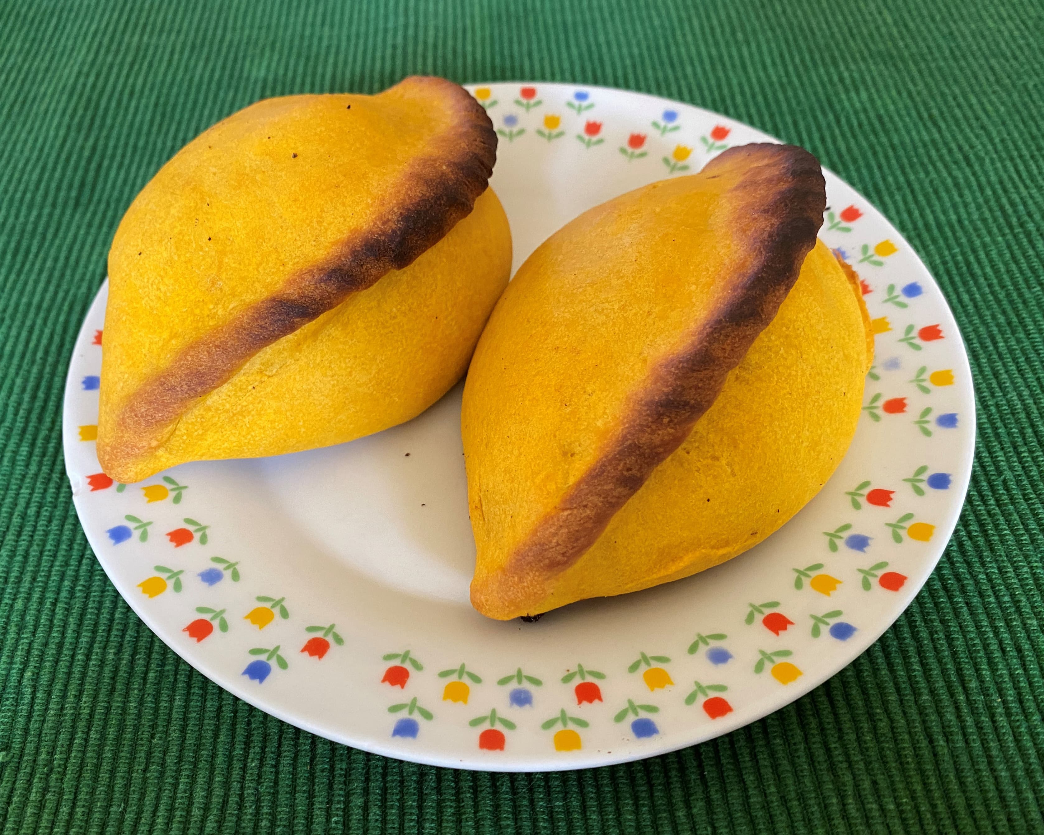 Salteña (bánh bao Bolivia)