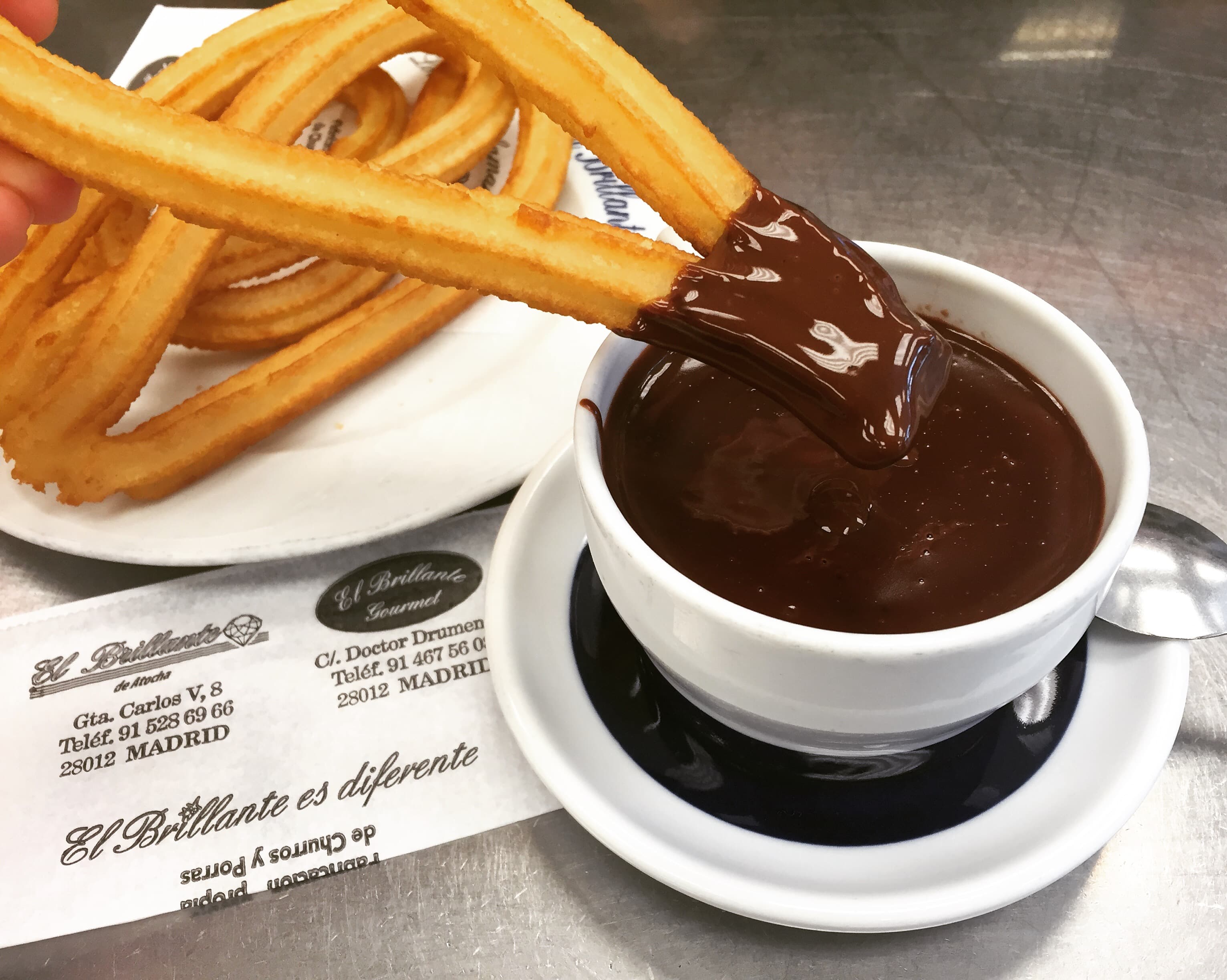 Churros với chocolate