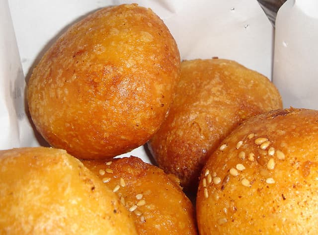 Bánh rán (ngọt/mặn)