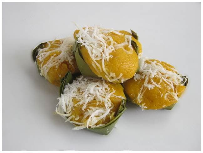 Khanom Tan